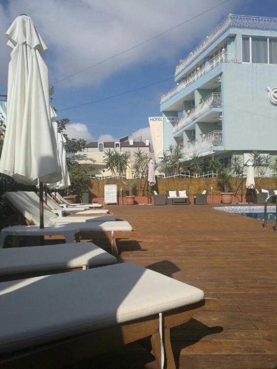 Хотел Кантилена Nesebar Exteriör bild